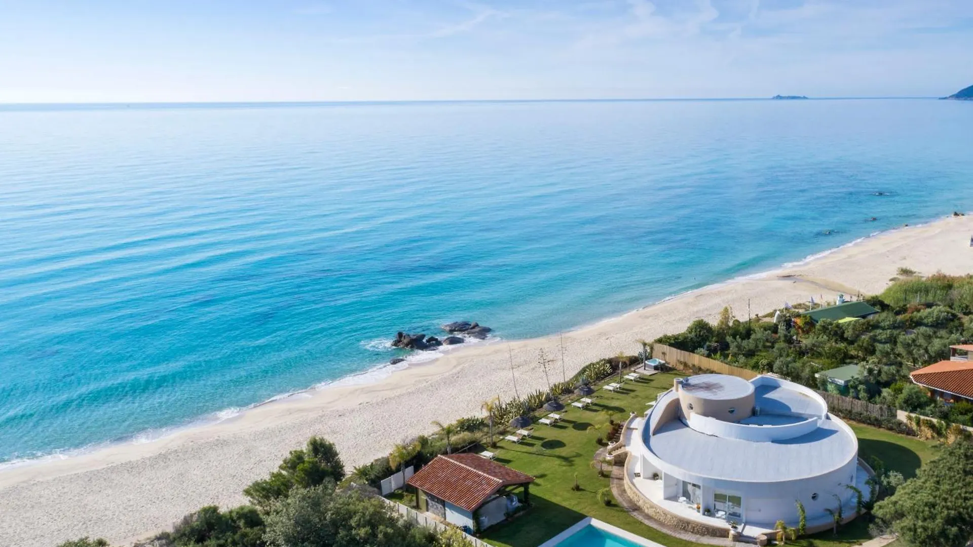Villa Escargot Luxury In Costa Rei Beach location